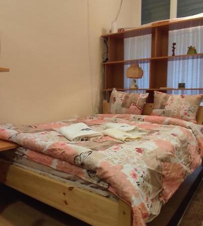 Comfortable And Cosy Studio Near Ndk Sofia Exterior foto
