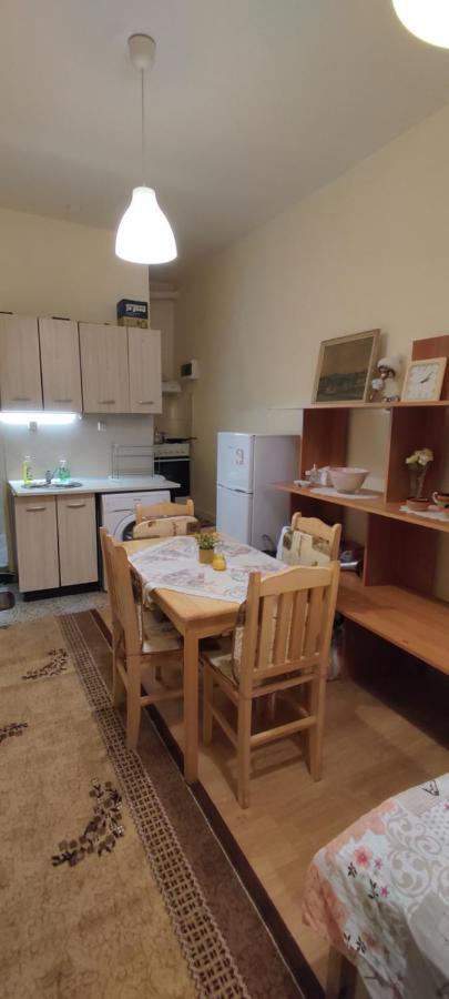 Comfortable And Cosy Studio Near Ndk Sofia Exterior foto