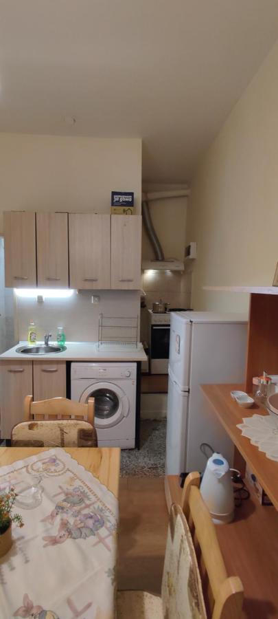Comfortable And Cosy Studio Near Ndk Sofia Exterior foto
